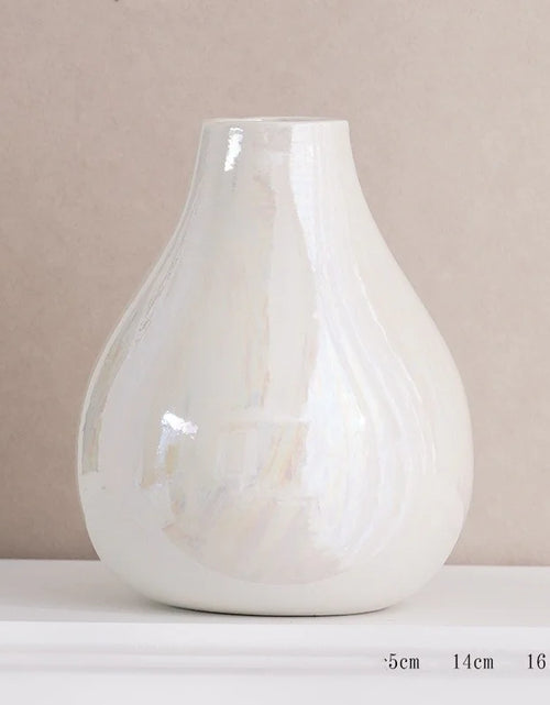 Load image into Gallery viewer, Ceramic Decorative Vase
