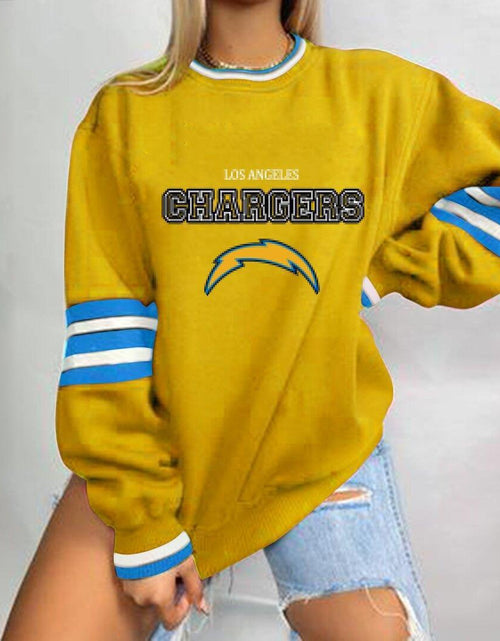 Load image into Gallery viewer, Loose-Fit NFL Graphic Long Sleeve Sweatshirt for Women
