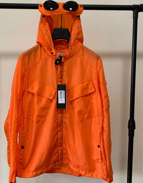 Load image into Gallery viewer, Windbreaker Coat
