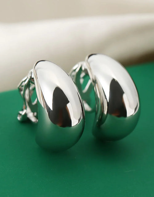 Load image into Gallery viewer, Earrings French Entry Lux Drop-shaped
