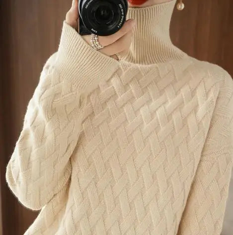 Load image into Gallery viewer, Cashmere Oversize Thick Sweater
