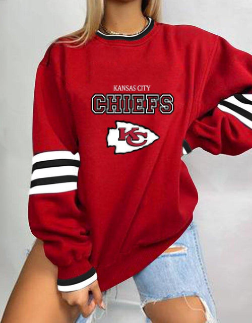 Load image into Gallery viewer, Loose-Fit NFL Graphic Long Sleeve Sweatshirt for Women
