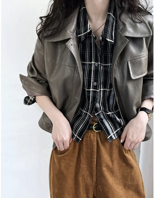 Load image into Gallery viewer, Women&#39;s Fall Lapel Short Motorcycle Jacket
