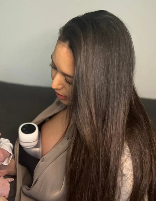 Load image into Gallery viewer, Wearable Breast Pump
