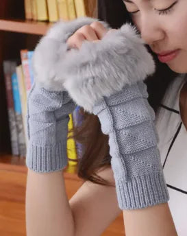 Load image into Gallery viewer, Women Plush Half Finger Gloves
