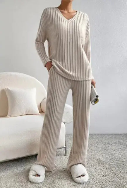 Load image into Gallery viewer, Knitted Two Piece Set Outfit
