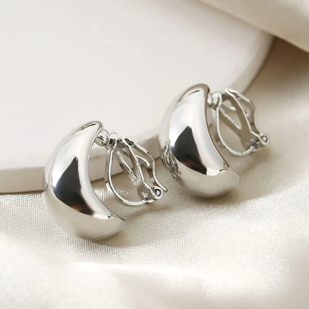 Earrings French Entry Lux Drop-shaped