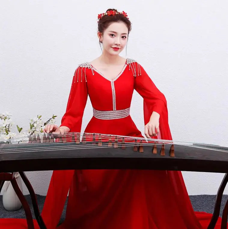 The Red Long Guzheng Performance Dress Is Elegant And Slim