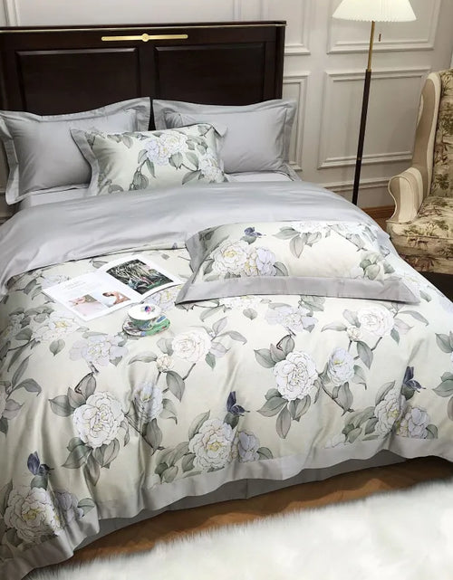 Load image into Gallery viewer, European Style Cotton Digital Printing Four-piece Set Silky And Delicate
