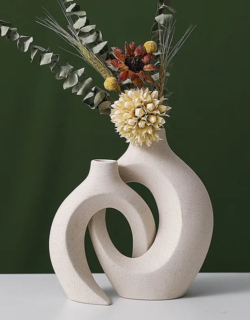 Load image into Gallery viewer, Nordic Ceramic Interlock Vase
