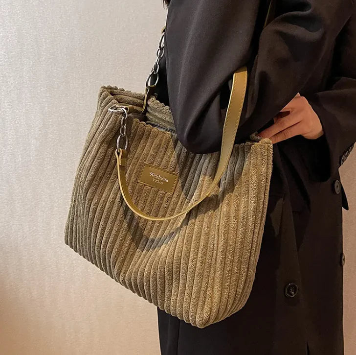 Solid Style Shoulder Bag