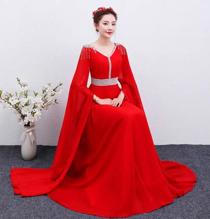 The Red Long Guzheng Performance Dress Is Elegant And Slim