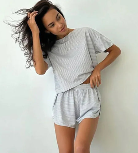 Knitted Striped Short-sleeved Shorts Suit