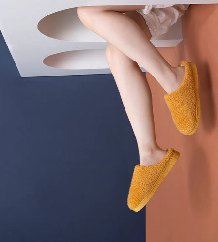 BASIC Fur Indoor Non Slip Slippers