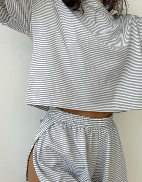 Load image into Gallery viewer, Knitted Striped Short-sleeved Shorts Suit
