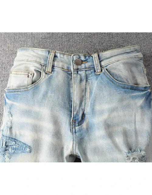 Load image into Gallery viewer, Slim Fit Jeans
