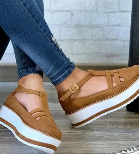 Buckle muffin thick hollow Shoe