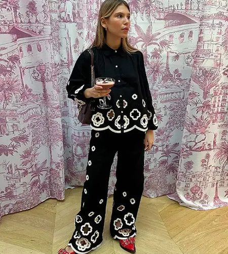Chic Hook Flower Hollow Out Women's Lace Pants Set