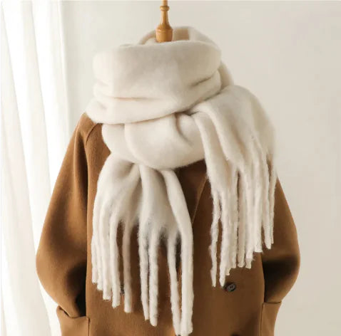 Load image into Gallery viewer, Mohair All-Matching Winter Fringe Scarf
