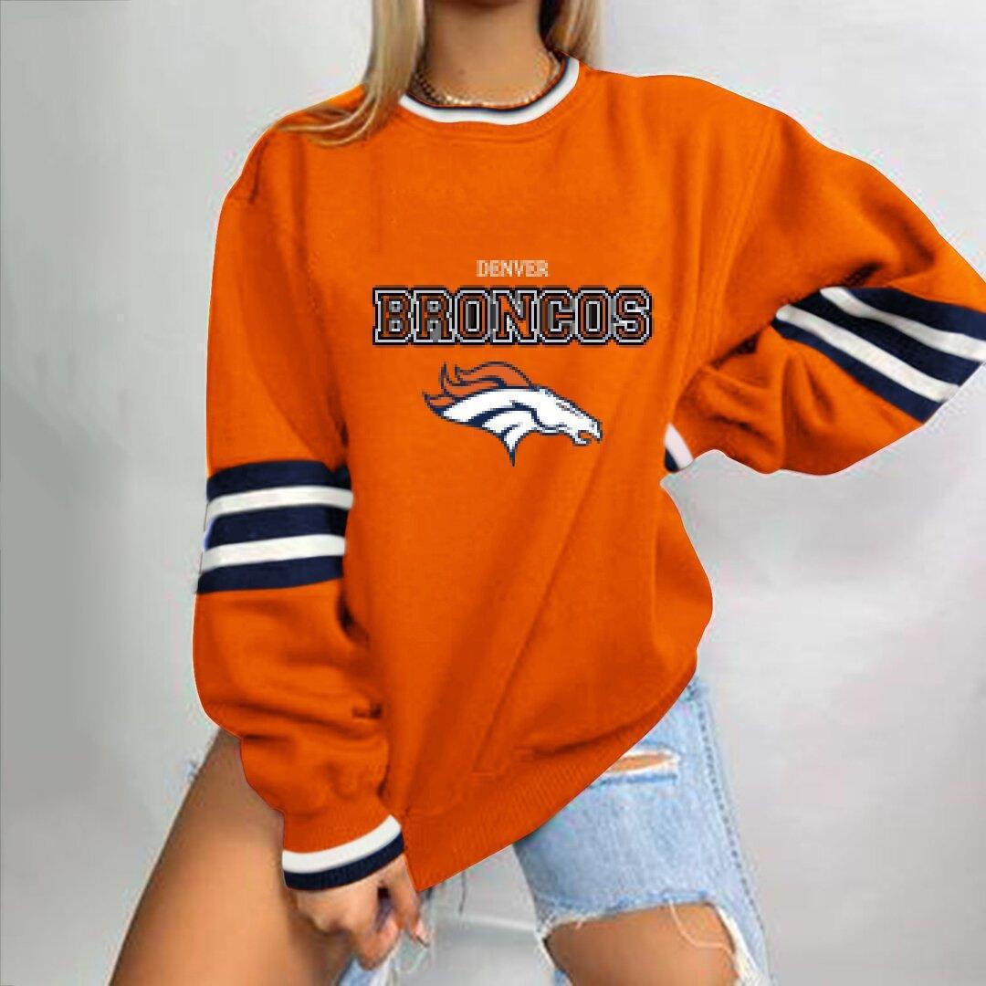 Loose-Fit NFL Graphic Long Sleeve Sweatshirt for Women
