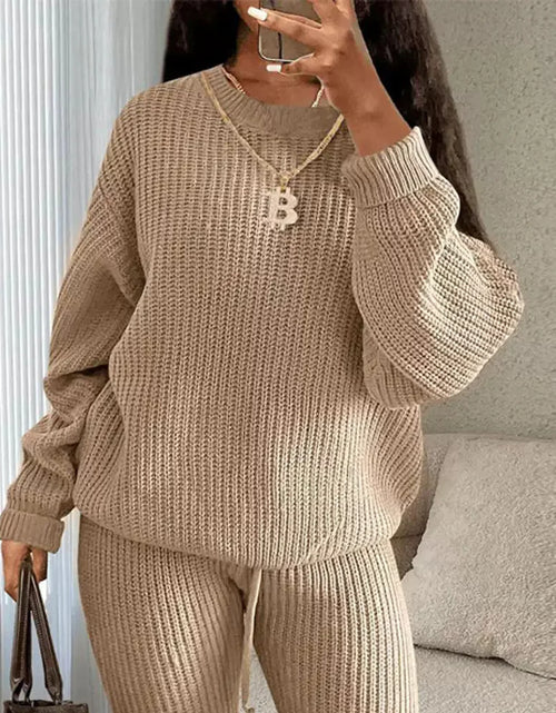 Load image into Gallery viewer, Women&#39;s Knitted Wool Suit
