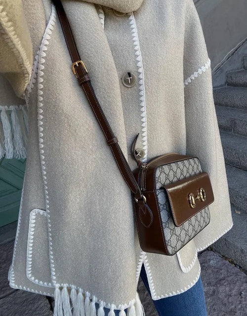 Load image into Gallery viewer, Women's Plush Thick Coat
