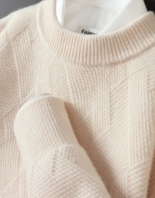 Load image into Gallery viewer, Men's Loose Thick Jacquard Round Neck Sweater
