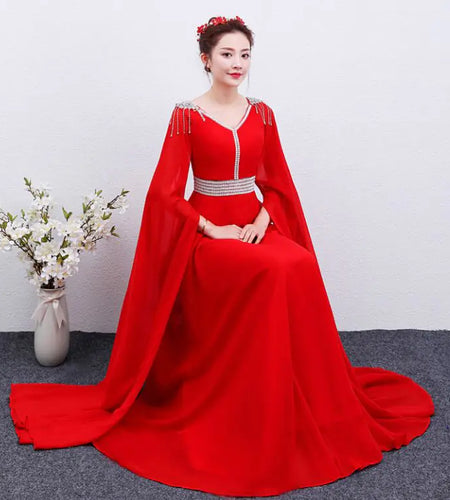 The Red Long Guzheng Performance Dress Is Elegant And Slim
