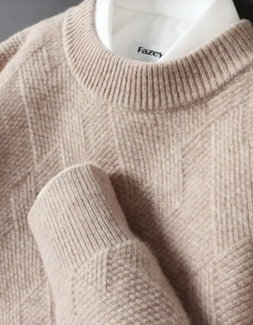 Load image into Gallery viewer, Men's Loose Thick Jacquard Round Neck Sweater
