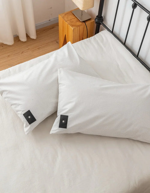 Load image into Gallery viewer, Square Grounding Pillowcase with Conductive Fabric
