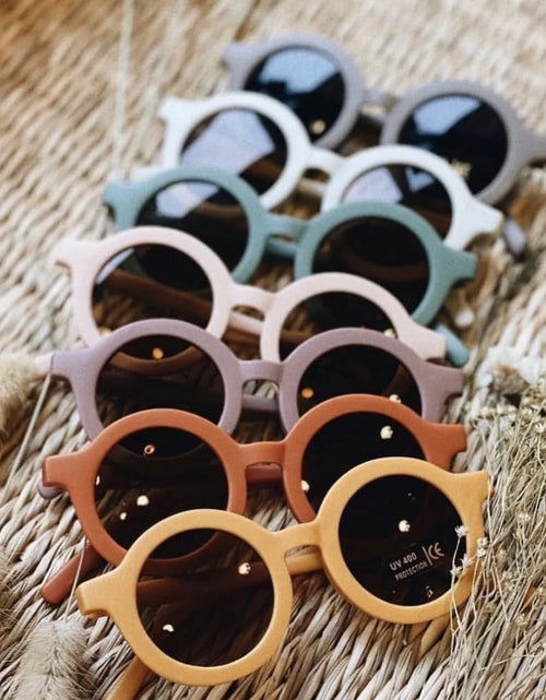 Load image into Gallery viewer, Children's Infant's Retro Solid Color Cute Outdoor Beach Protection For Kids
