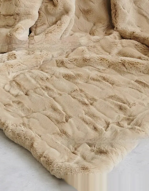 Load image into Gallery viewer, Soft Sofa with Mink Embossed Fur Blanket
