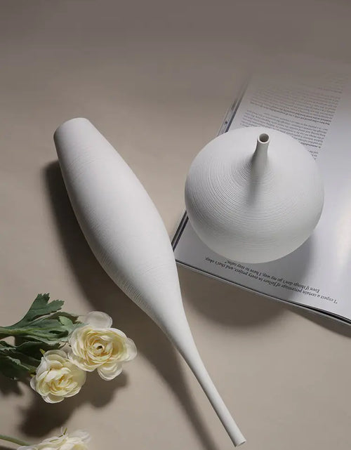 Load image into Gallery viewer, he M-sized Ceramic &amp; Porcelain Tabletop Vase
