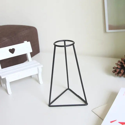 Load image into Gallery viewer, Nordic Style Iron Flower Vase
