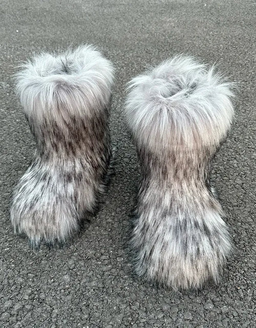 Load image into Gallery viewer, Raccoon Fur Plush Snow Boots
