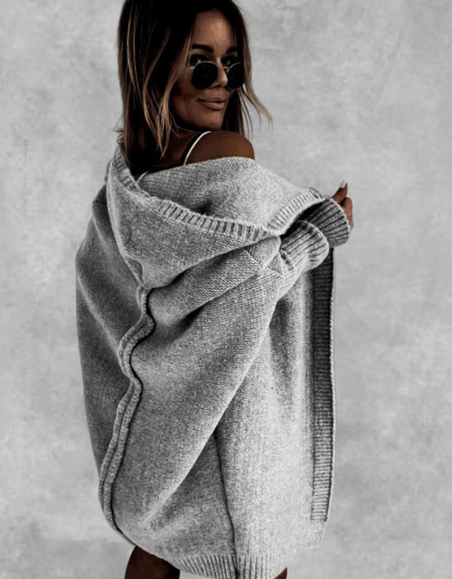 Load image into Gallery viewer, Oversized Women's Cardigan

