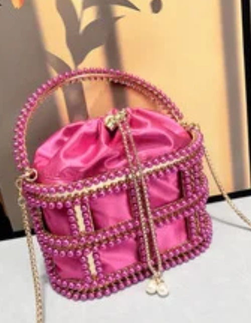 Load image into Gallery viewer, (Free Shipping)(Tariffs included in price) Diamond Metal Birdcage Dress Handbag Women's Chain Clutch Evening Bag
