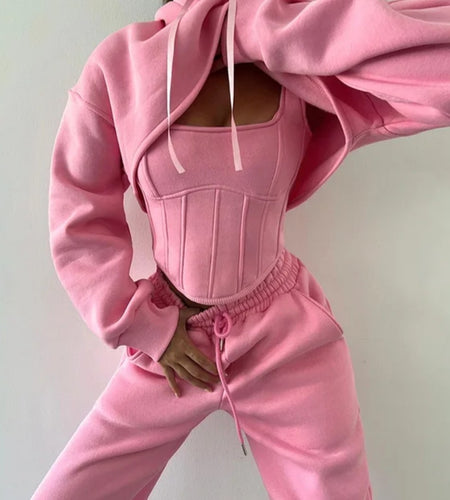 (Free Shipping)(Tariffs included in price) This three-piece women's set includes a short hoodie, small vest, and belted sweatpants, featuring anti-pilling, breathable, and quick-dry properties.