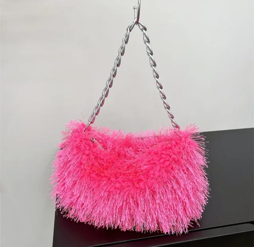 (Free Shipping) Plush Women's Hobos Underarm Bag Hot Girls Furry Clutch Shoulder Bag Luxury Faux Fur Female Fluffy Armpit Handbag