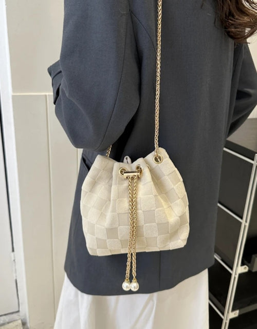 Load image into Gallery viewer, (Free Shipping)(Tariffs included in price) Women's Fashionable Woven Bucket Handbags for Women
