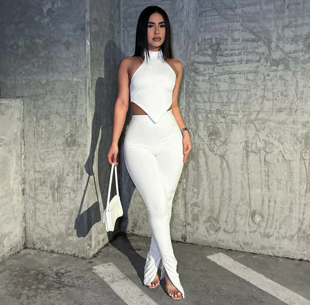 (Free Shipping)(Tariffs included in price) Summer new casual suit solid color hanging neck top trousers casual suit woven puff printed o- neck collar