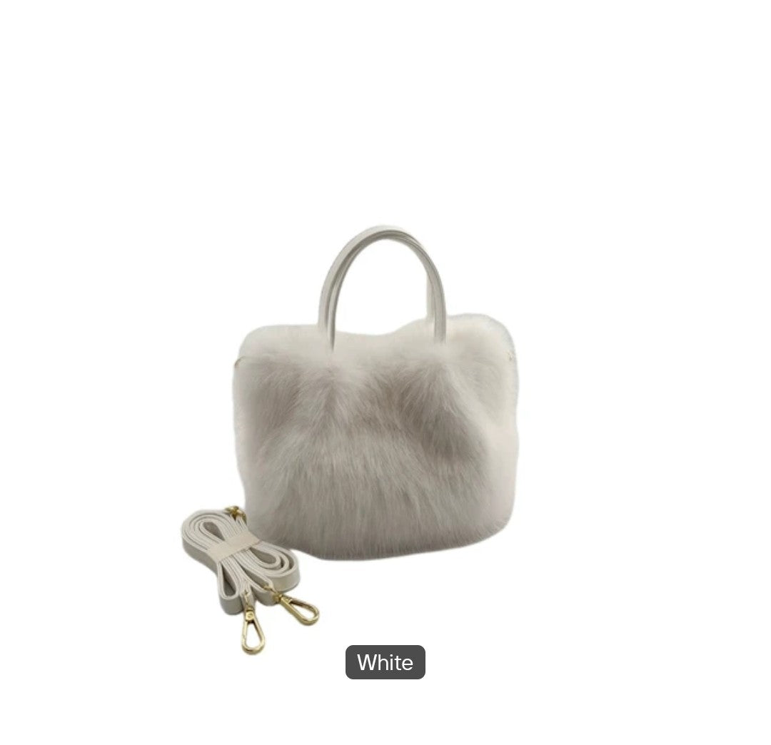 Large Capacity Bucket Bag Fashion Imitation Rabbit Fur Plush Bag Underarm Shoulder Tote Bags Winter Faux Fur Designer Handbag