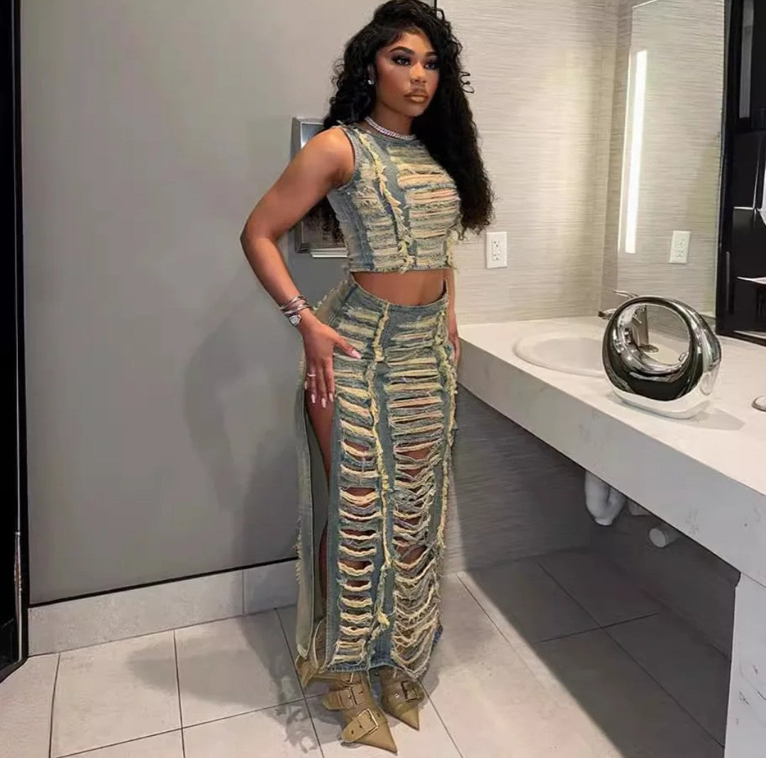 (Free Shipping)(Tariffs included in price) Ripped Jean Distressed Long Skirt Denim Set