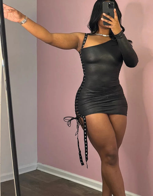 Load image into Gallery viewer, (Free Shipping)(Tariffs included in price) Sexy One Shoulder Bodycon Dress Women's Party Nightclub Mini Skinny Dress
