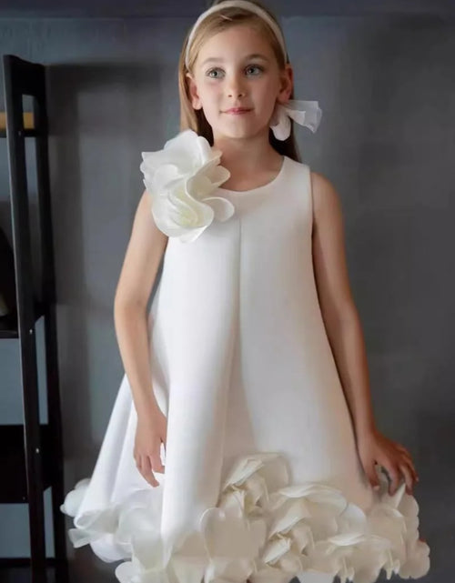 Load image into Gallery viewer, (Free Shipping)(Tariffs included in price) Summer Flower Princess Dress Sleeveless 3D Flower Party Dress
