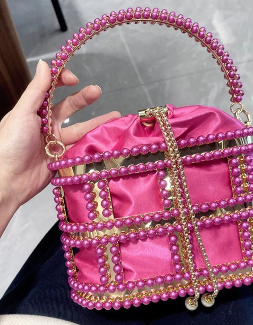 Load image into Gallery viewer, (Free Shipping)(Tariffs included in price) Diamond Metal Birdcage Dress Handbag Women's Chain Clutch Evening Bag
