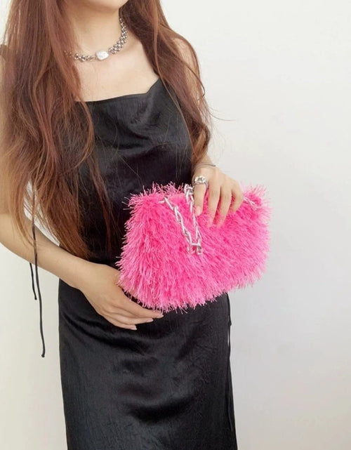 Load image into Gallery viewer, (Free Shipping) Plush Women's Hobos Underarm Bag Hot Girls Furry Clutch Shoulder Bag Luxury Faux Fur Female Fluffy Armpit Handbag
