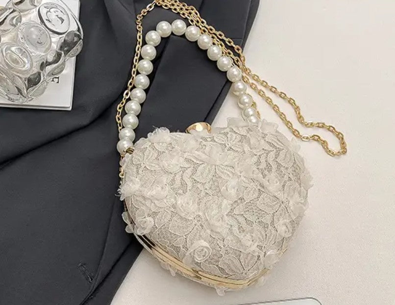 (Free Shipping)(Tariffs included in price) Luxury Lace Flower Heart Shape Pearl Handle Clutch Purse Diamond Evening Wedding Party Shoulder Bag Handle Rose Floral Handbags