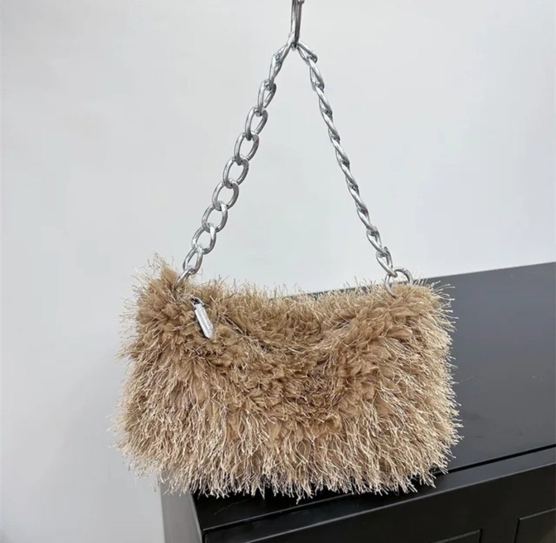 (Free Shipping) Plush Women's Hobos Underarm Bag Hot Girls Furry Clutch Shoulder Bag Luxury Faux Fur Female Fluffy Armpit Handbag