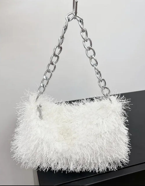 Load image into Gallery viewer, (Free Shipping) Plush Women's Hobos Underarm Bag Hot Girls Furry Clutch Shoulder Bag Luxury Faux Fur Female Fluffy Armpit Handbag
